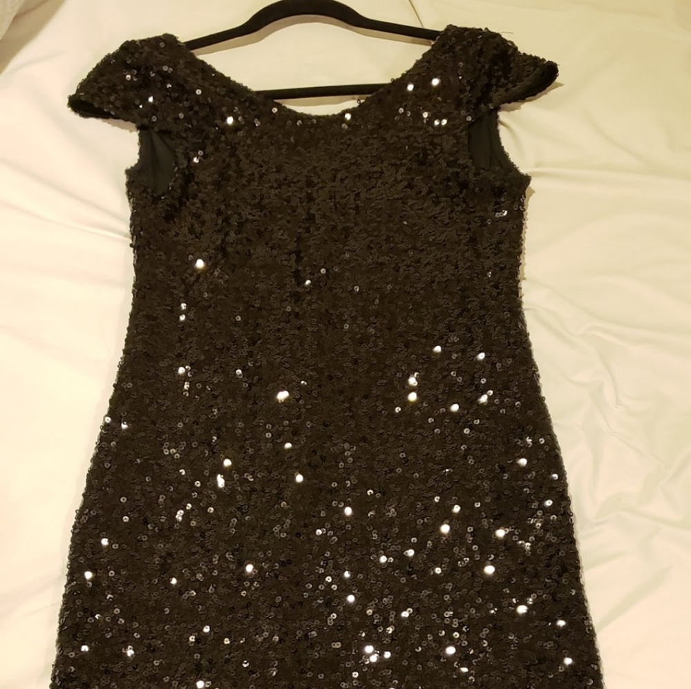 Best mountain brand dress. Black Glittery
